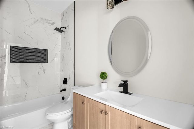 2002 Kersey Street, Greensboro, NC 27406