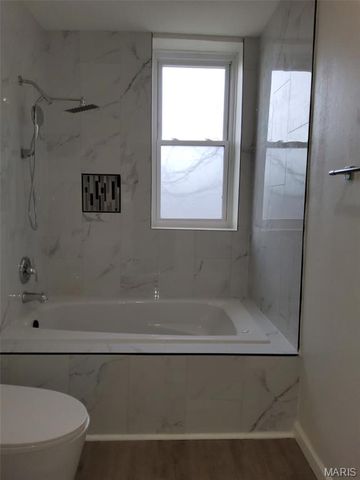 5922 Clemens Avenue, St Louis, MO 63112