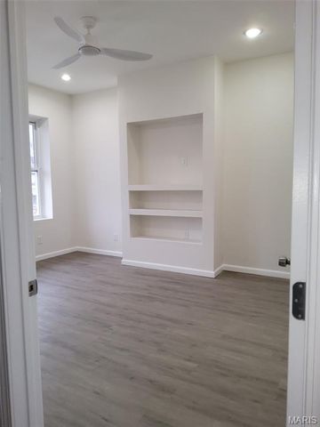 5922 Clemens Avenue, St Louis, MO 63112