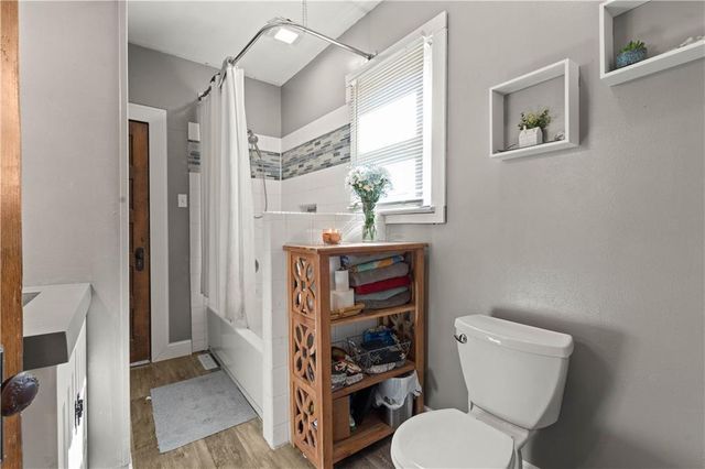 409 S Connor Street, Odessa, MO 64076