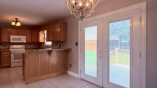130 Glenn Wade Drive, Rossville, GA 30741
