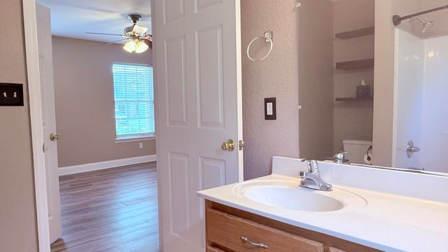 130 Glenn Wade Drive, Rossville, GA 30741