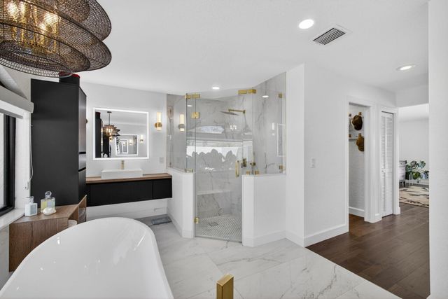 134 Gothic Circle, Jupiter, FL 33458