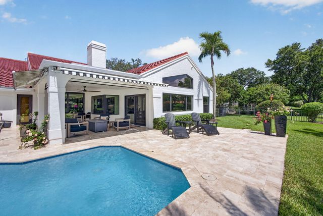 134 Gothic Circle, Jupiter, FL 33458