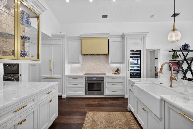 134 Gothic Circle, Jupiter, FL 33458