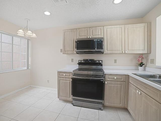 8596 Jade Drive, Tamarac, FL 33321