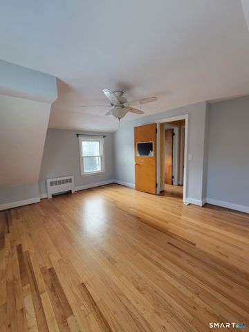 895 Pleasant Valley Road, South Windsor, CT 06074