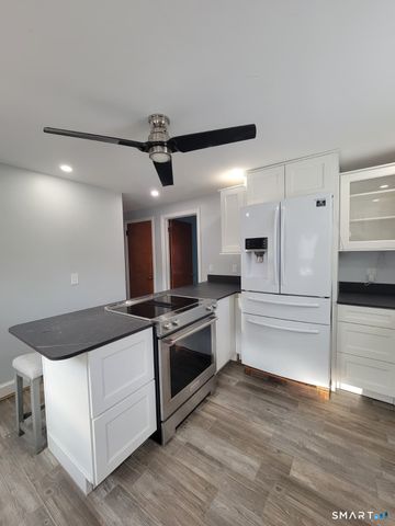 895 Pleasant Valley Road, South Windsor, CT 06074