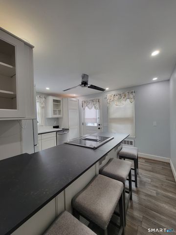 895 Pleasant Valley Road, South Windsor, CT 06074