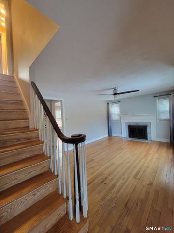 895 Pleasant Valley Road, South Windsor, CT 06074