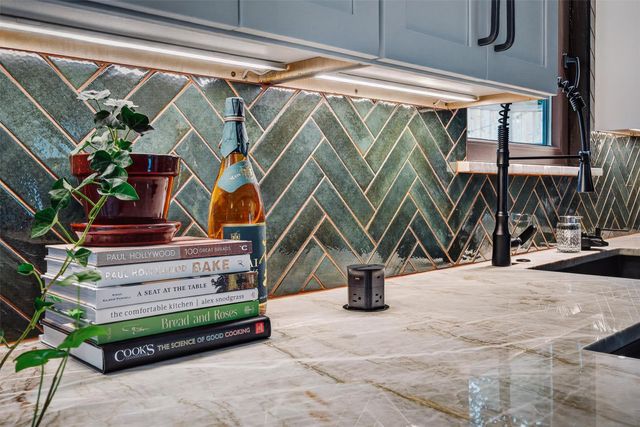 6804 Bryn Mawr DR, Austin, TX 78723