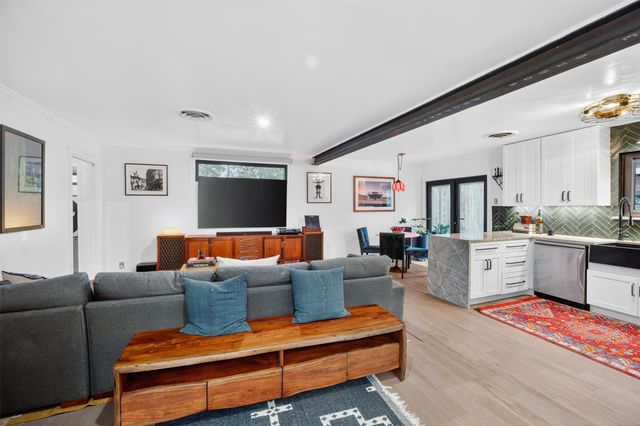 6804 Bryn Mawr DR, Austin, TX 78723