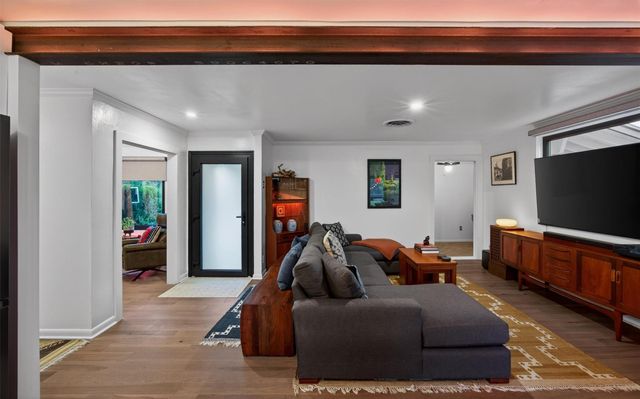 6804 Bryn Mawr DR, Austin, TX 78723