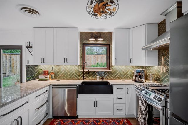 6804 Bryn Mawr DR, Austin, TX 78723