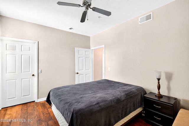 8550 TOUCHTON Road 2222, Jacksonville, FL 32216