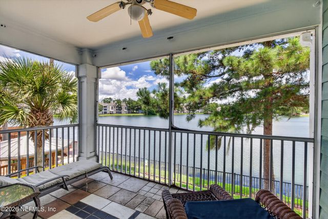 8550 TOUCHTON Road 2222, Jacksonville, FL 32216