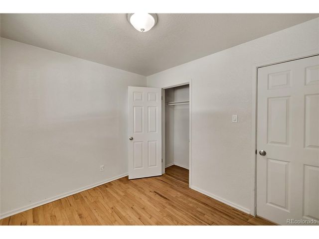 1977 S Newton, Lakewood, CO 80219