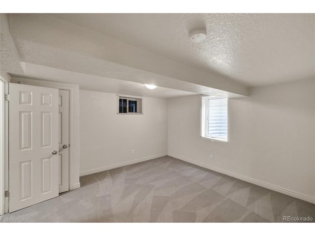 1977 S Newton, Lakewood, CO 80219