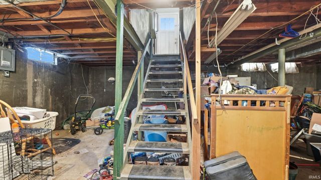 4625 Arlington Avenue, Fort Wayne, IN 46807