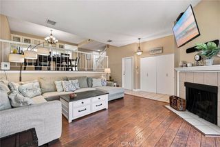 18360 Collins Street L, Tarzana, CA 91356