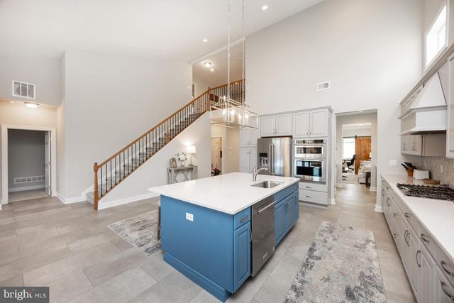 402 NATIONAL DR, Downingtown, PA 19335