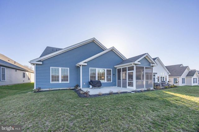 402 NATIONAL DR, Downingtown, PA 19335