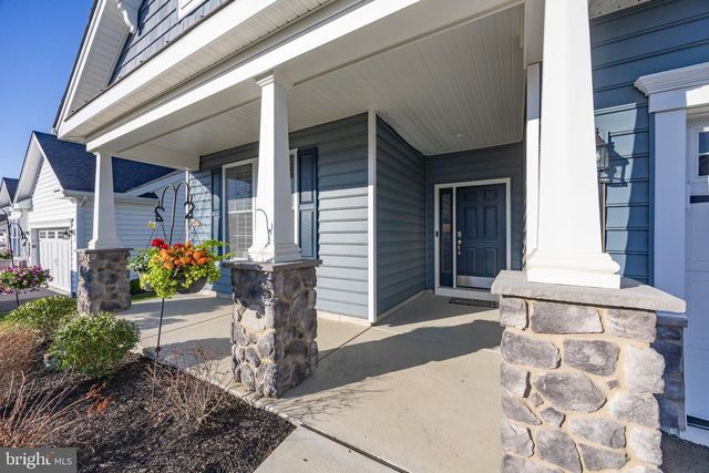 402 NATIONAL DR, Downingtown, PA 19335