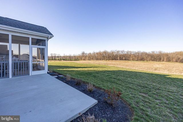 402 NATIONAL DR, Downingtown, PA 19335