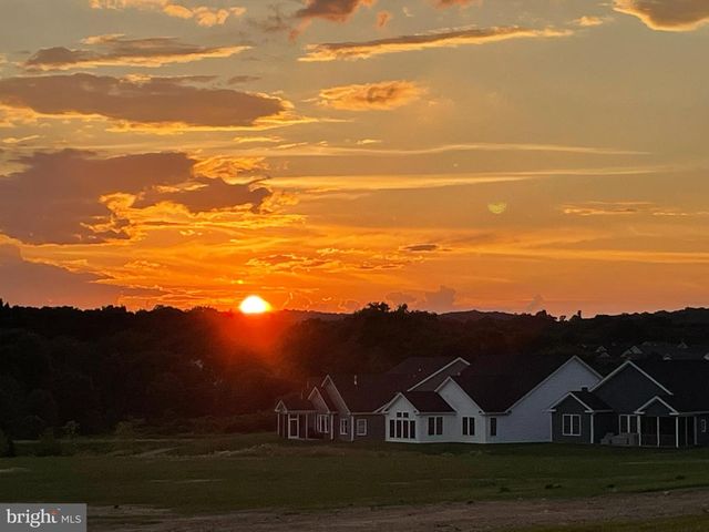 402 NATIONAL DR, Downingtown, PA 19335