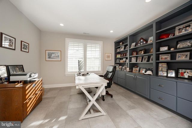 402 NATIONAL DR, Downingtown, PA 19335