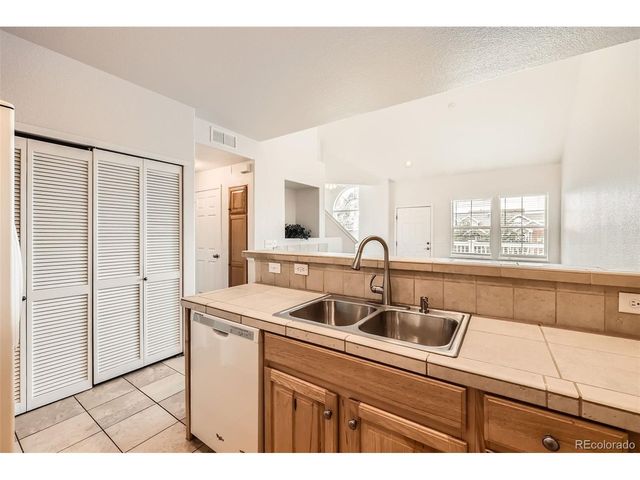 16366 E Fremont Ave 11, Aurora, CO 80016