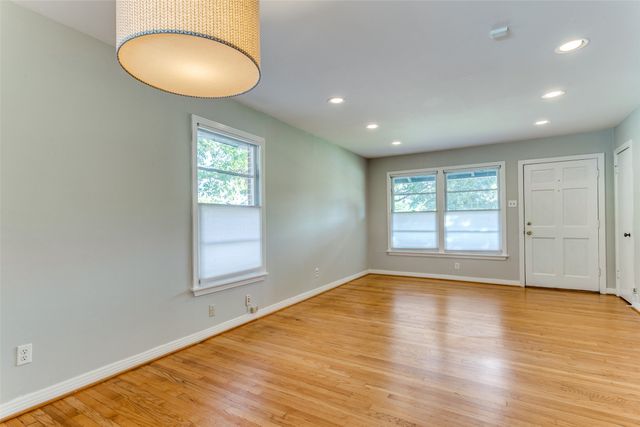 10527 Solta Drive, Dallas, TX 75218