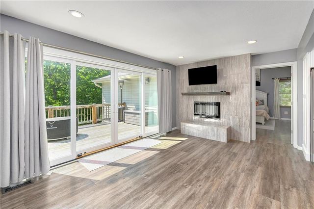 856 NW 1901 Road, Lone Jack, MO 64070