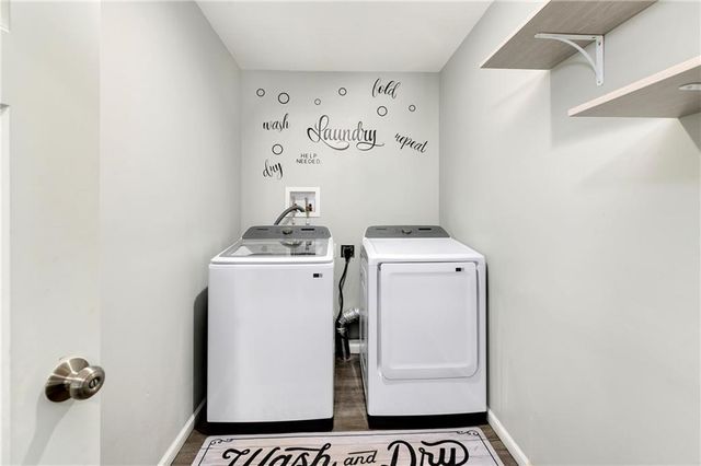 856 NW 1901 Road, Lone Jack, MO 64070