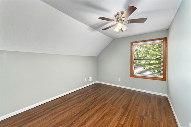 856 NW 1901 Road, Lone Jack, MO 64070