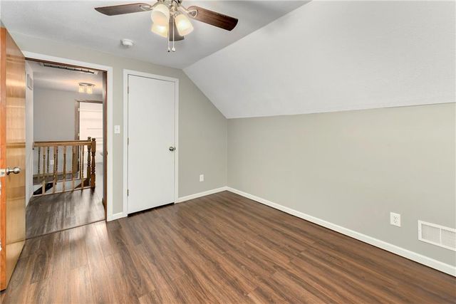 856 NW 1901 Road, Lone Jack, MO 64070