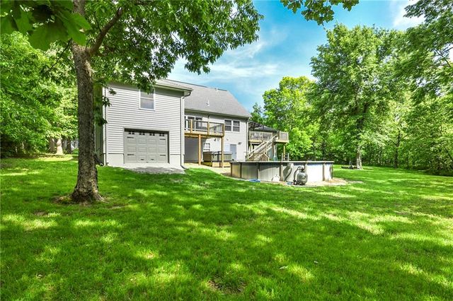 856 NW 1901 Road, Lone Jack, MO 64070
