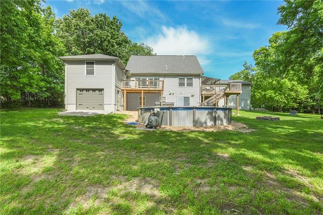 856 NW 1901 Road, Lone Jack, MO 64070