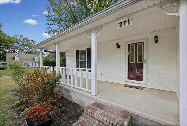 271 E WOODLAWN AVE, Brighton, TN 38011