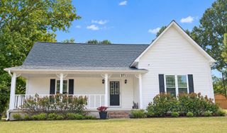 271 E WOODLAWN AVE, Brighton, TN 38011