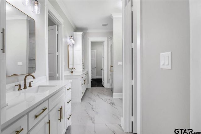 14848 Woodland Creek Dr., Tyler, TX 75706