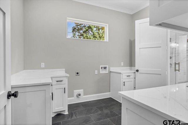 14848 Woodland Creek Dr., Tyler, TX 75706