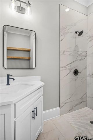 14848 Woodland Creek Dr., Tyler, TX 75706