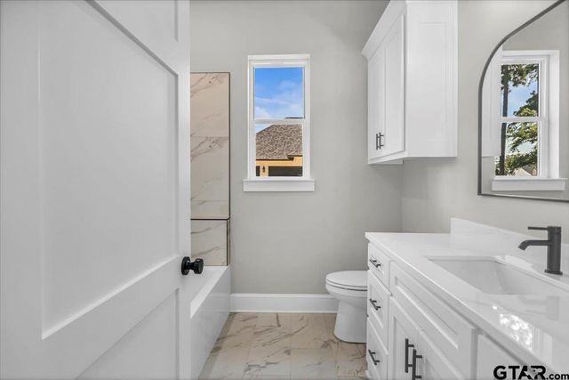 14848 Woodland Creek Dr., Tyler, TX 75706