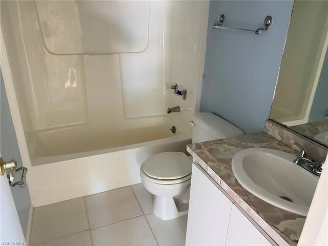 8168 Albatross RD, Fort Myers, FL 33967