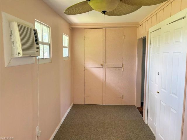8168 Albatross RD, Fort Myers, FL 33967