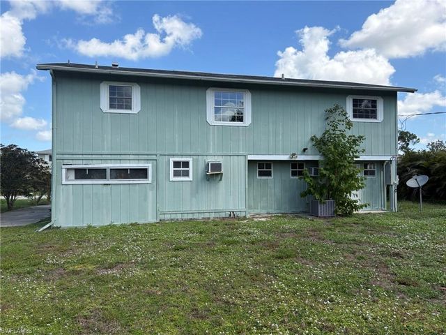 8168 Albatross RD, Fort Myers, FL 33967