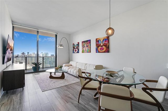 801 S Miami Ave 5206, Miami, FL 33130