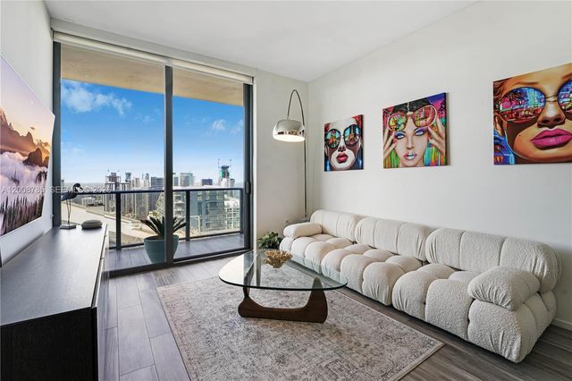 801 S Miami Ave 5206, Miami, FL 33130