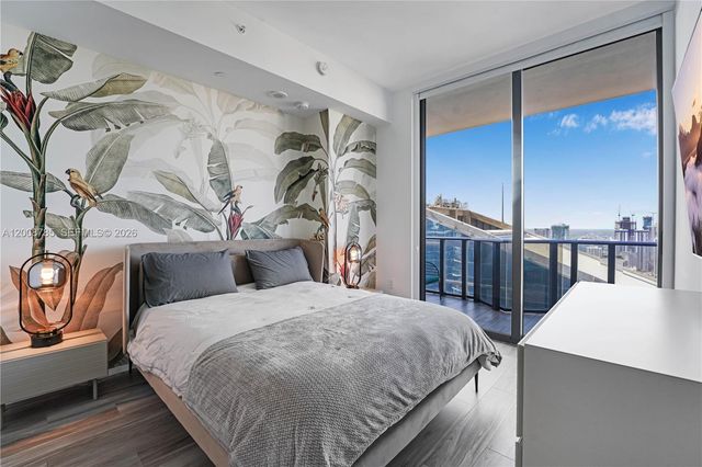 801 S Miami Ave 5206, Miami, FL 33130